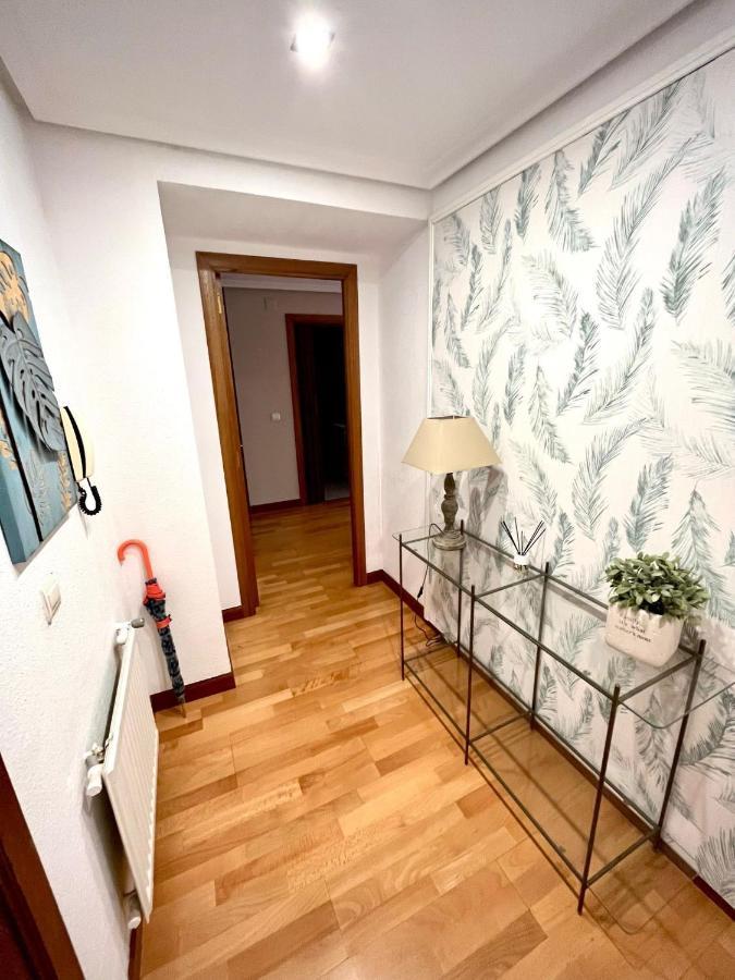 Atuaire Home Agradable Apartamento En El Centro De Burgos Parking Incluido Exterior photo