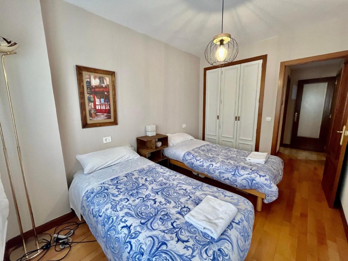Atuaire Home Agradable Apartamento En El Centro De Burgos Parking Incluido Exterior photo
